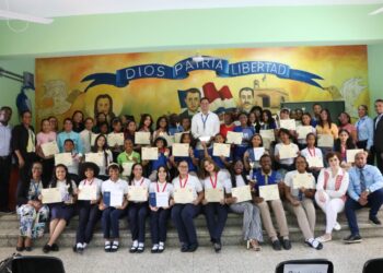 Regional 15 reconoce el talento y habilidades de sus estudiantes