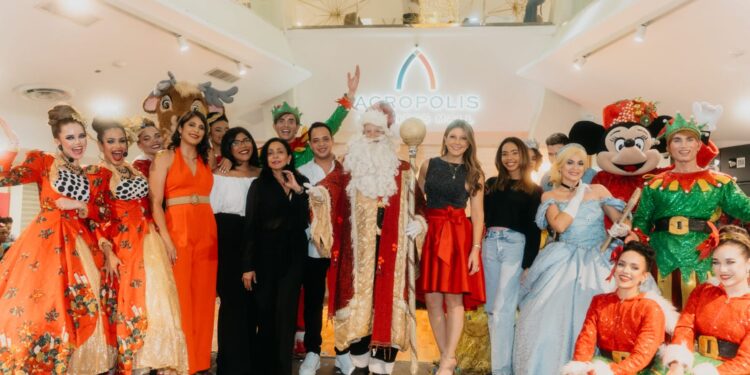 Acrópolis Xmas Season, espectáculo lleno de luces, color y magia