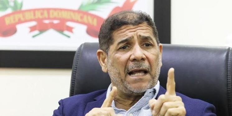 Ministro de Agricultura Limber Cruz niega libre importación a RD de carnes de Brasil