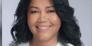 ¿Quién es Escarlyn Yakaira Benzan "Scarlet Benzán" viceministra de Emprendedurismo de la Presidencia y secretaria de crecimiento del PRM? 