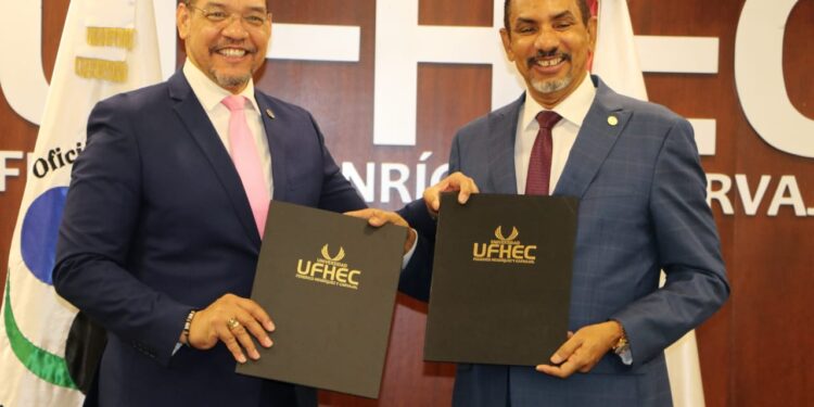 Firman acuerdo de colaboración la Oficina Nacional de Defensa Pública (ONDP) y la Universidad Federico Henríquez y Carvajal (UFHEC)