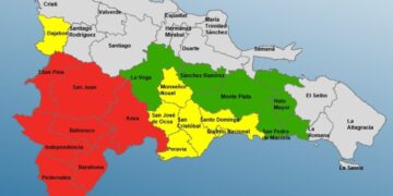 COE colora a 19 las provincias en alertas por potencial ciclón tropical
