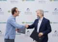 Banco Caribe y Barna acuerdan programa de formación de liderazgo ejecutivo