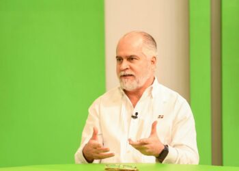 Superintendente de Bancos aboga por ciudadanos con antecedentes penales puedan tener cuentas bancarias básicas