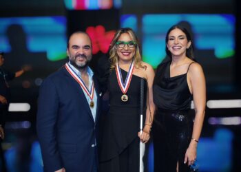 Reconocen Fundación Francina con Medalla del Gordo de la Semana