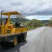 Obras Públicas da toques finales a la carretera que comunica Montecristi y Puerto Plata
