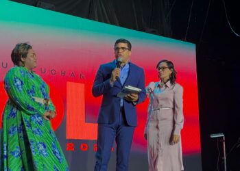 Celebran  en Alma Rosa “Mujeres  que Luchan” un evento del pastor Dio Astacio en la iglesia Tabernáculo de Adoración