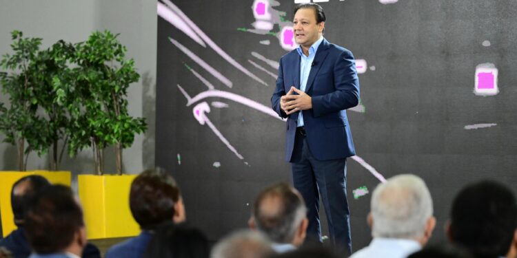 Abel Martínez presenta Plan de Transformación Agropecuaria