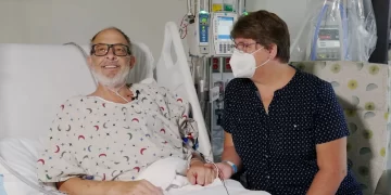 Muere la segunda persona que recibió un corazón de cerdo transplantado