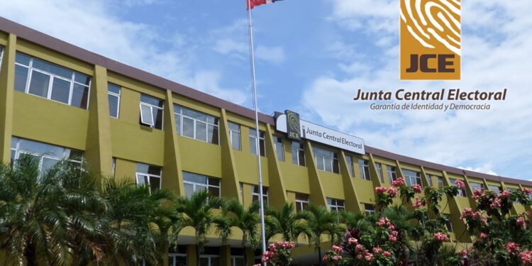 JCE otorga plazo a organizaciones políticas para que conozcan propuesta de auditoría a software de los EDET