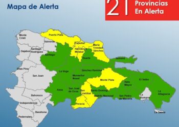 COE disminuye a 21 provincias en alerta por lluvias