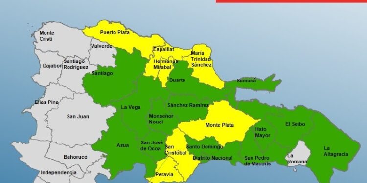 COE disminuye a 21 provincias en alerta por lluvias