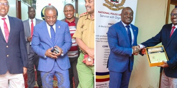 Jefe de Policía de Haití visita Kenia, que enviará mil agentes al país caribeño