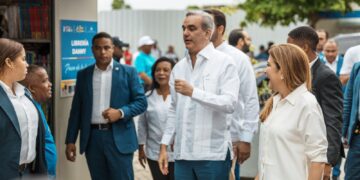 Se transforma la Duarte: Presidente Abinader y Carolina Mejía entregan “La París y su entorno”