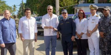 El presidente Abinader y el ministro Collado entregan obras en Las Galeras, Samaná