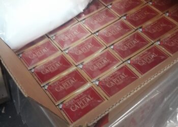 DGA detiene contrabando millonario de cigarrillos y televisores en el AILA