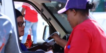 Luis Alberto lanza campaña: “Familia Saludable en la Vía”