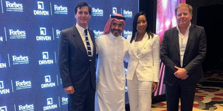 Yinette Paredes, CEO de Vita Home destaca en evento internacional de Bienes Raíces en Buenos Aires