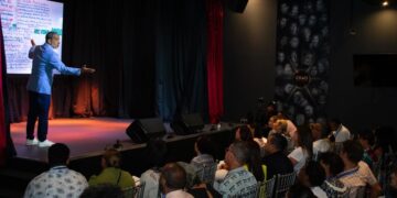 Neurocoach explica clave para disfrutar la vida a plenitud