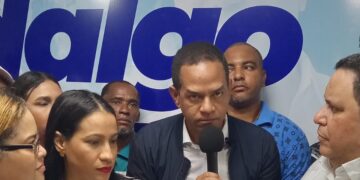 Julio César Valentín encabeza inauguración de local de campaña en Azua