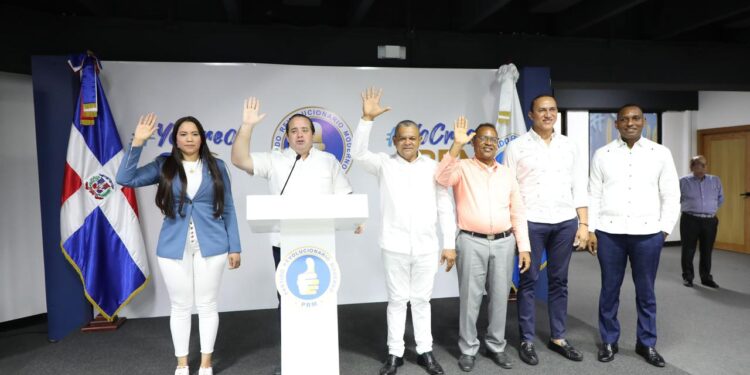 Paliza: “Ganaremos en primera vuelta porque no paramos de trabajar y de crecer”