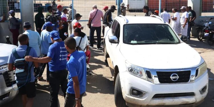 Dominicanos entre 155 migrantes en una vivienda en el sur de México