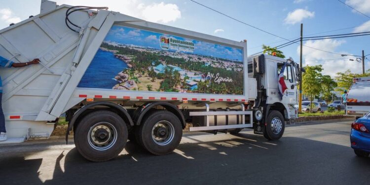 ASDE entregará el domingo nueva flotilla de camiones a circunscripción 3