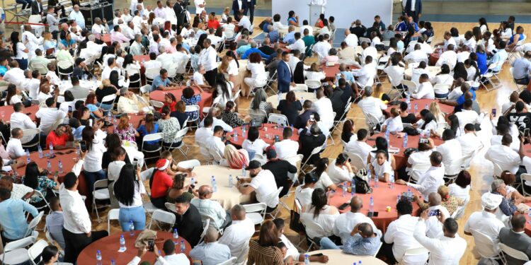 Abinader asegura próximo año será de realizaciones, éxitos y avance para los dominicanos