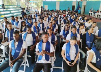 450 jóvenes reciben certificados de acciones formativas impartidas en el CTC de los Guaricanos