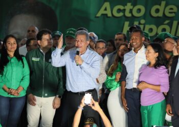 Leonel asegura la Fuerza del Pueblo multiplicará su cantidad de alcaldes y directores