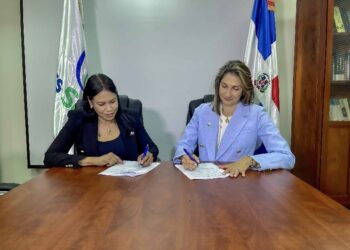 Habilitan coberturas a pruebas clínicas a maestros y personal del sistema educativo en Referencia