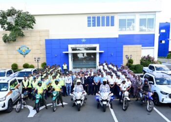 Gobierno pone en marcha "Navidad Segura 2023″ en terminales aeroportuarias del país