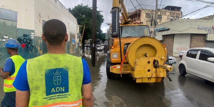 Alcaldía DN despliega brigadas de prevención ante las lluvias