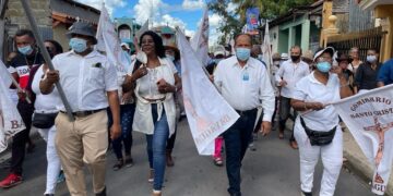 La iglesia católica y cooperativa "El Progreso" promueven la festividad del Santo Cristo de Bayaguana