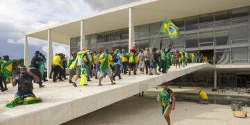 Lula excluirá en el indulto de Navidad a los condenados por los ataques de enero en Brasilia