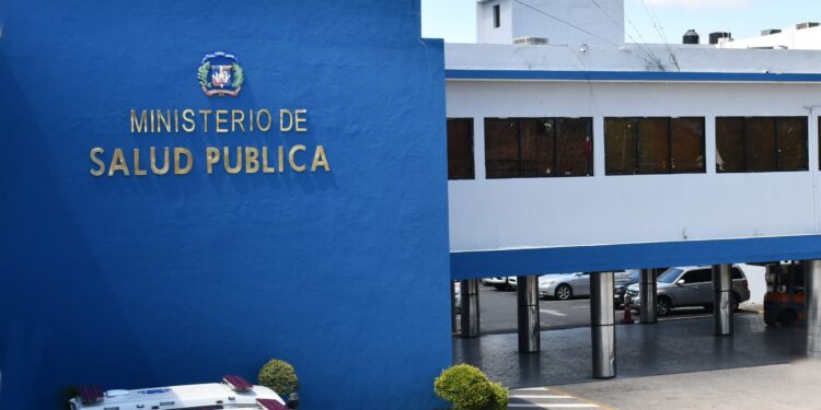 Detectan 3 casos de JN.1; Salud Pública dice no hay motivos de alarma