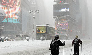 Una ola de frío barre EEUU, cancelando vuelos y eventos deportivos