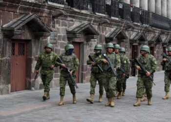 Por qué estalló Ecuador: La guerra de bandas detrás de una escalada de violencia sin precedentes