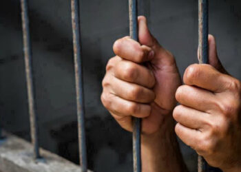 Policía captura presunto violador en serie cuando intentó abusar de una mujer en plaza comercial