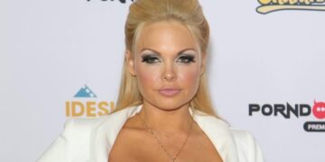 Exestrella porno es hallada muerta junto a su pareja tras aparente sobredosis