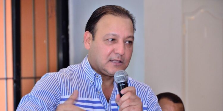 "El pueblo es consciente de que, al llegar el PRM, llegó la desgracia al país", afirma Abel Martínez