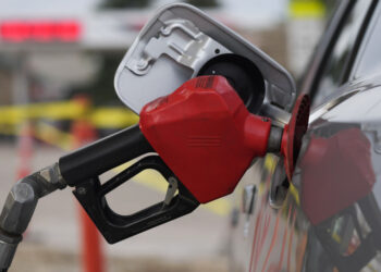 Precios de combustibles en RD sin variación del 6 al 12 de enero