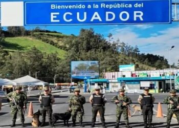 Comienza la militarización de la frontera con Ecuador