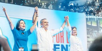 Abinader llama a perremeísta a salir a las calles para ganar las elecciones de febrero