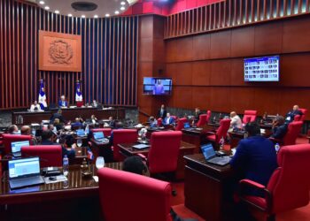 Senado aprueba proyecto que regula asistencia de personas a actos masivos y espectáculos