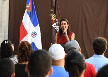 Programa de gobierno de Virginia Antares incluye aumento de presupuesto en atención a salud mental