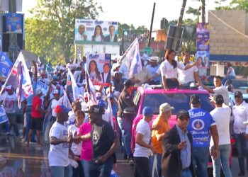 Betty Gerónimo: Carlos Guzmán solo limpia entrada del municipio