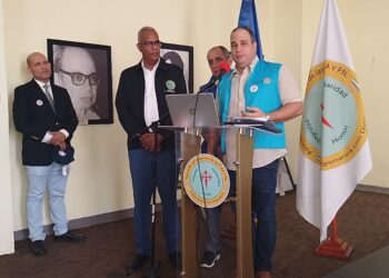 Llaman a veteranos cuerpos castrenses ser ejemplos de moral