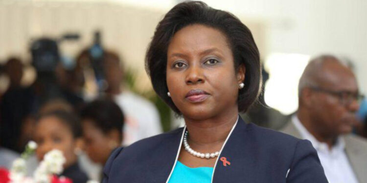 Emiten orden de arresto contra viuda de Jovenel Moise por magnicidio