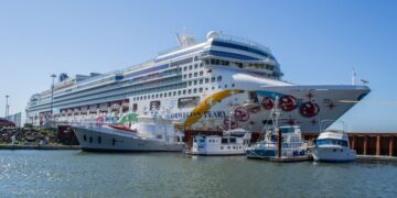 Llega el primer crucero de visitantes a Cabo Rojo